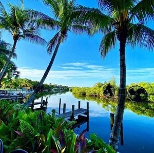 Meet your Posher, Neysha